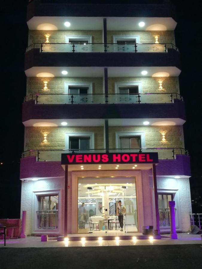 Venus Hotel Wadi Musa Bagian luar foto